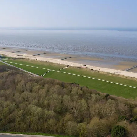 Strandhochhaus 20 * Cuxhaven